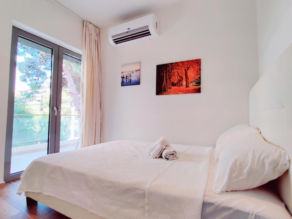 Wsd Luxury Bright 2Bd Apt With Sea View Balcony أثينا المظهر الخارجي الصورة