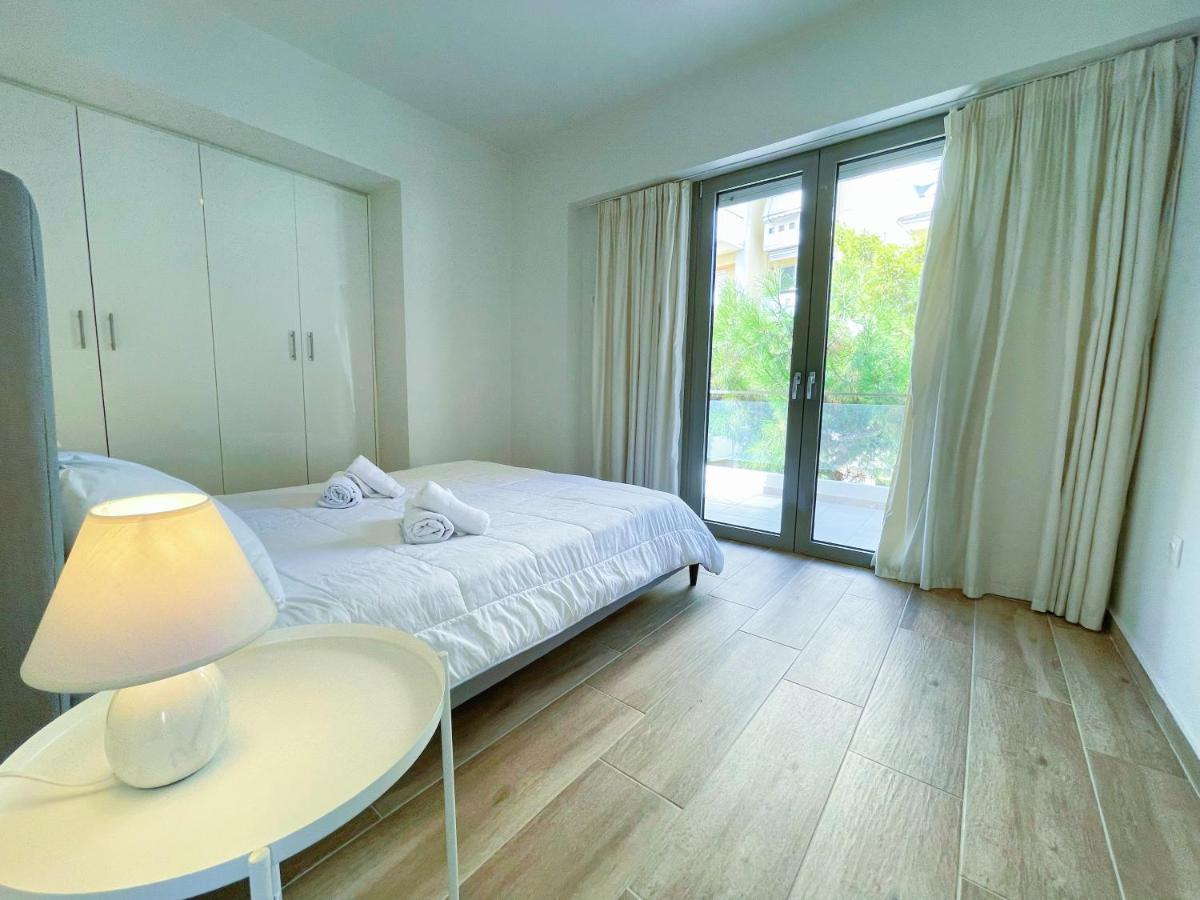 Wsd Luxury Bright 2Bd Apt With Sea View Balcony أثينا المظهر الخارجي الصورة