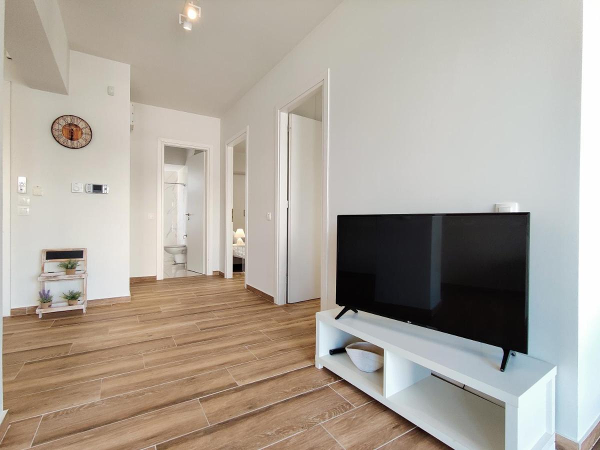 Wsd Luxury Bright 2Bd Apt With Sea View Balcony أثينا المظهر الخارجي الصورة
